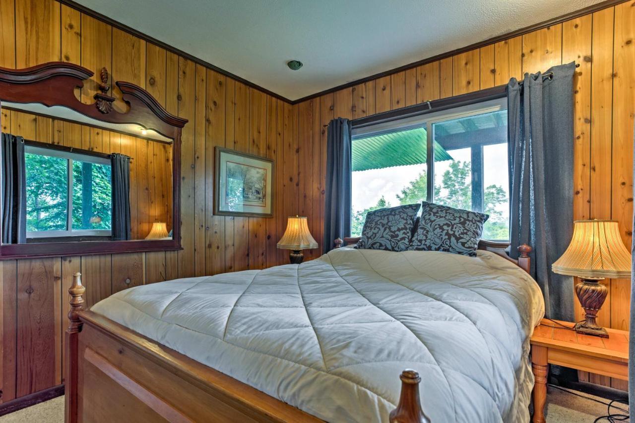 Secluded Mountain Home With Stunning Views And Deck! Bryson City Bagian luar foto